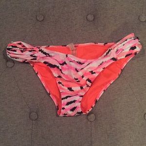 Victoria’s Secret Bikini Bottom- L